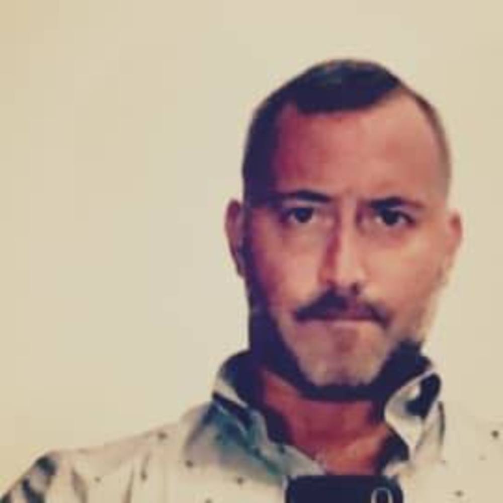 Meet your Posher, Aj